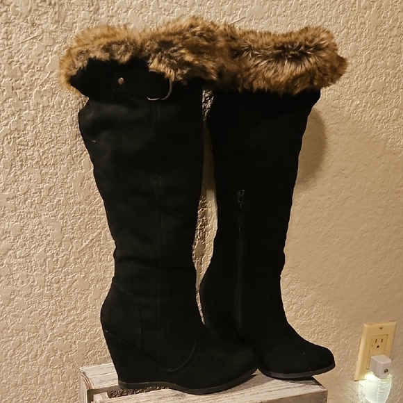 Qupid Black Over the Knee Boots with Faux Fur Trim - Picture 1 of 5